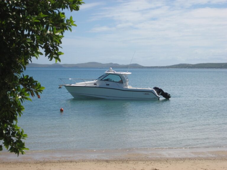 Boston Whaler 345 Conquest