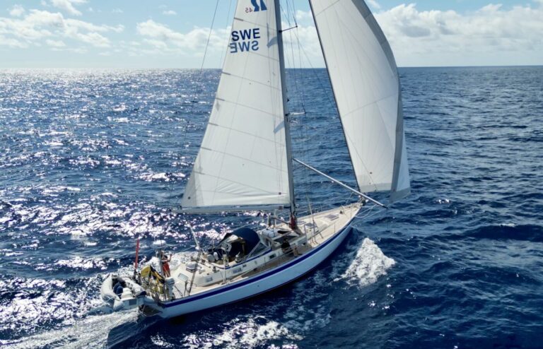 Hallberg Rassy 45